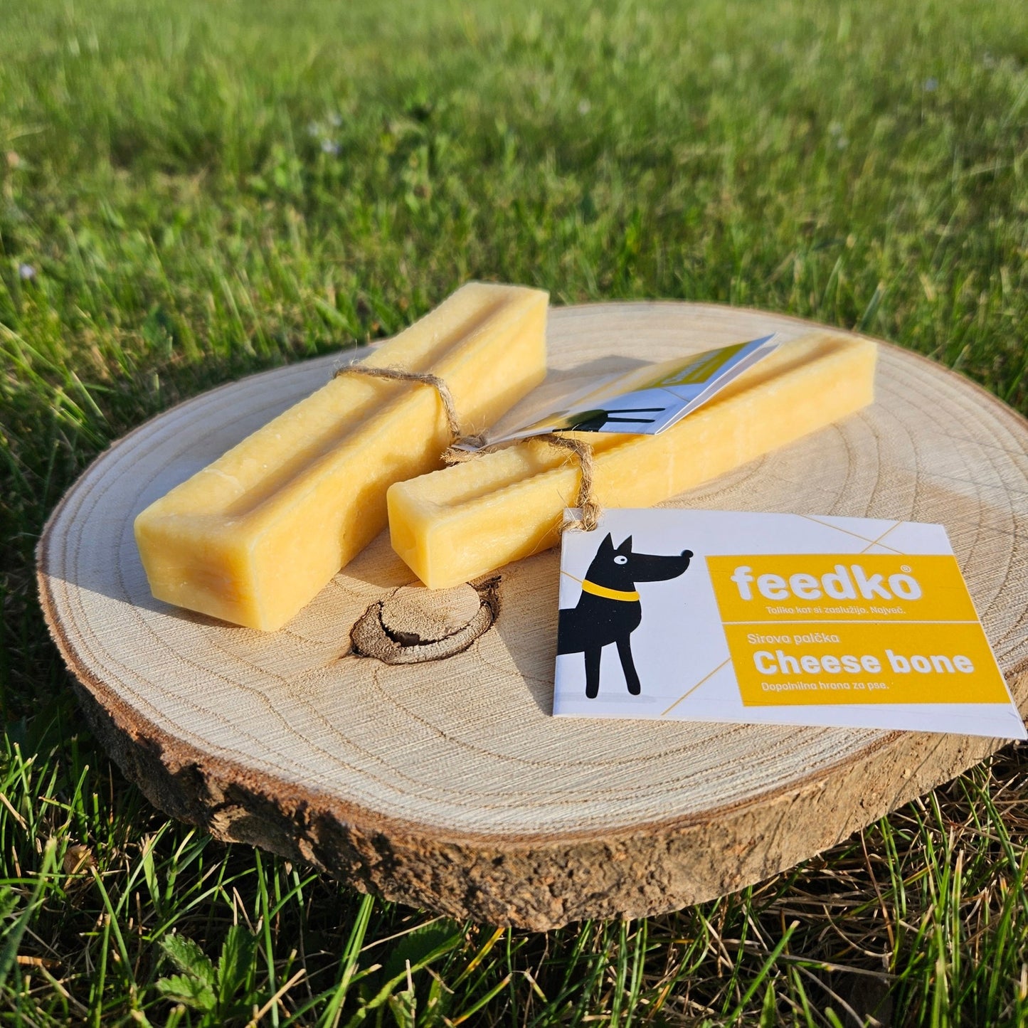 Feedko ǀ pasja SIROVA PALČKA od Feedko | Na voljo pri Forapet