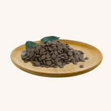 Natural Greatness ǀ MINI ADULT & SENIOR pasji briketi - URAVNAVANJE TEŽE (kunec) od Natural Greatness | Na voljo pri Forapet
