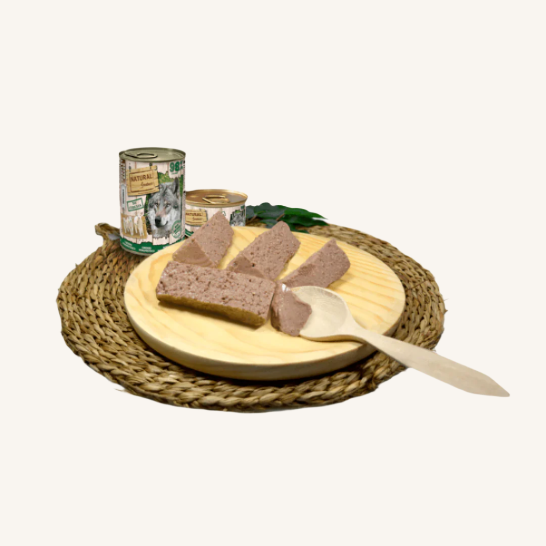 Natural Greatness ǀ MONOPROTEINSKA pasja mokra hrana - JAGNJETINA 400 g od Natural Greatness | Na voljo pri Forapet