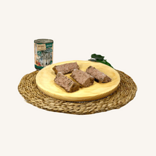 Natural Greatness ǀ MONOPROTEINSKA pasja mokra hrana - JAGNJETINA & PAPAJA 400 g od Natural Greatness | Na voljo pri Forapet